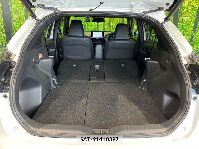 Toyota YARIS CROSS 2025-02 8458860-9