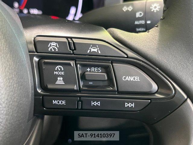 Toyota YARIS CROSS 2025-02 8458860-5
