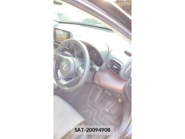 Toyota YARIS CROSS 2021-03 8564226-9