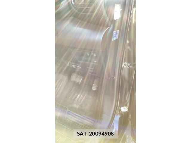 Toyota YARIS CROSS 2021-03 8564226-10