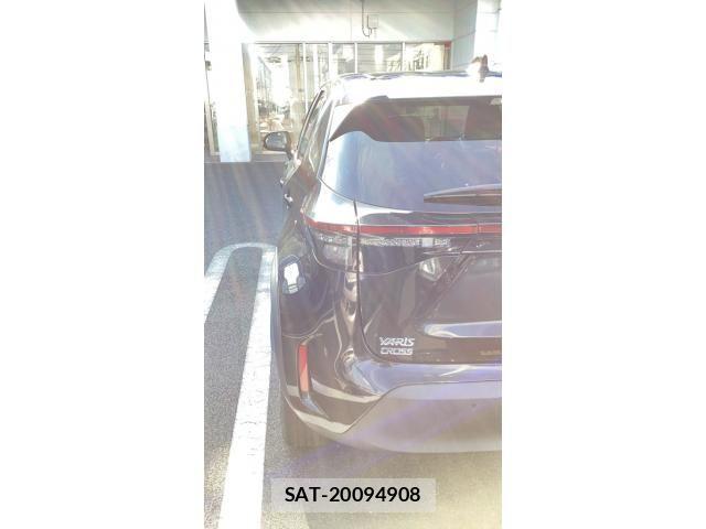 Toyota YARIS CROSS 2021-03 8564226-8