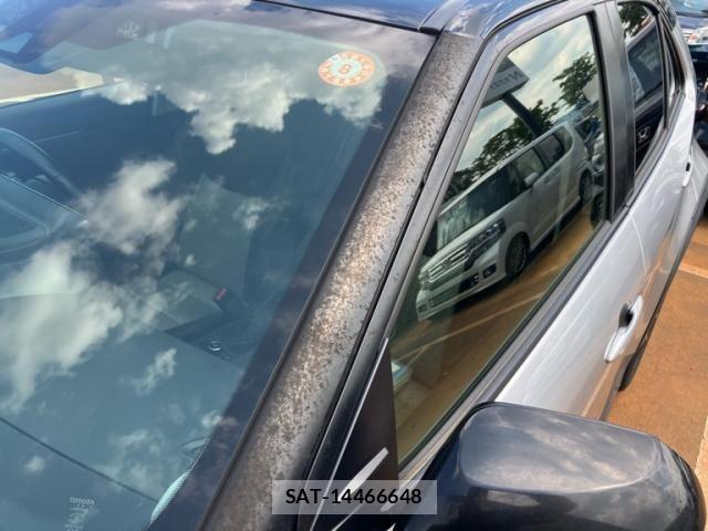 Toyota YARIS CROSS 2020-10 8564224-18