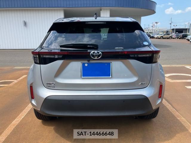 Toyota YARIS CROSS 2020-10 8564224-6
