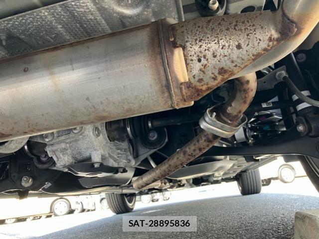 Toyota YARIS CROSS 2020-09 8564225-22