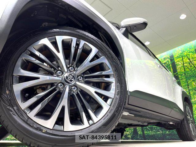Toyota YARIS CROSS 2023-07 8564222-10