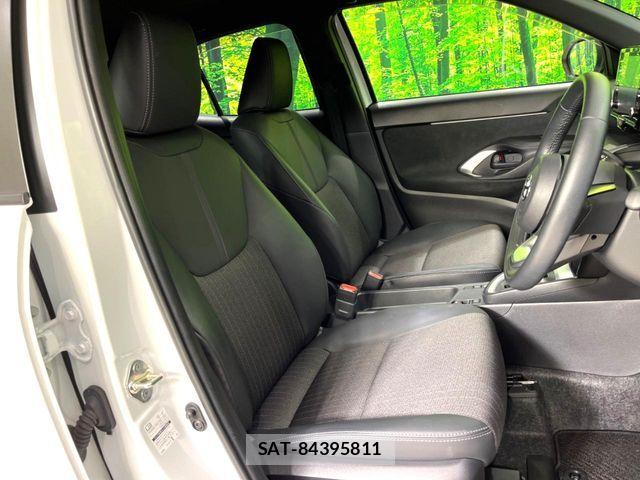 Toyota YARIS CROSS 2023-07 8564222-11