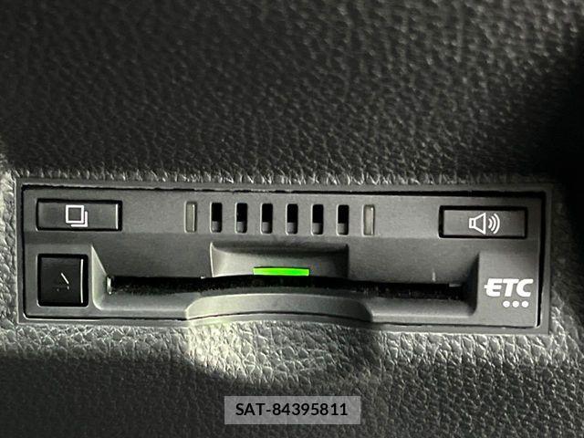Toyota YARIS CROSS 2023-07 8564222-6