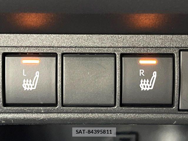 Toyota YARIS CROSS 2023-07 8564222-7