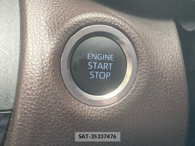 Toyota YARIS CROSS 2021-02 8564227-24