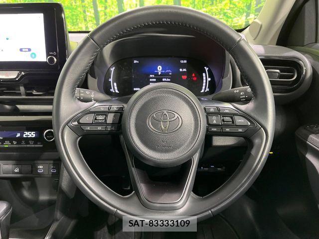 Toyota YARIS CROSS 2025-07 8630006-11