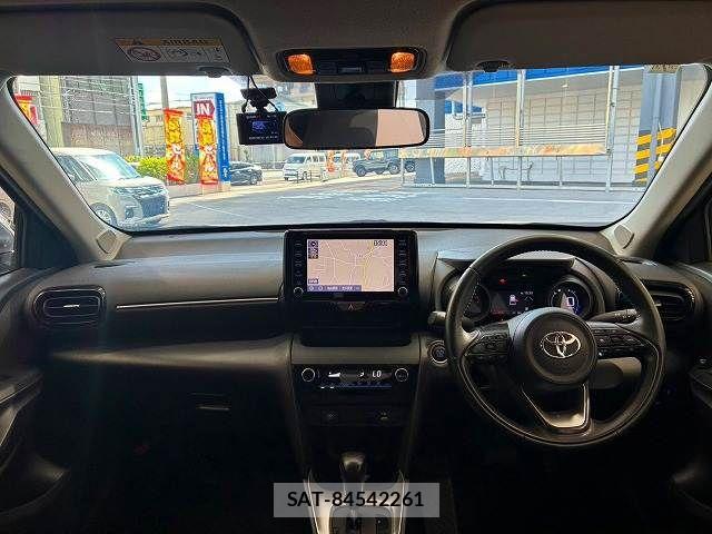 Toyota YARIS CROSS 2021-07 8630005-1
