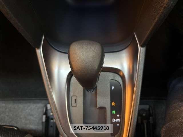 Toyota YARIS CROSS 2025-06 8630002-10
