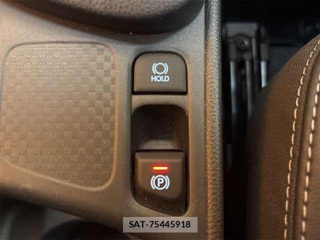 Toyota YARIS CROSS 2025-06 8630002-11