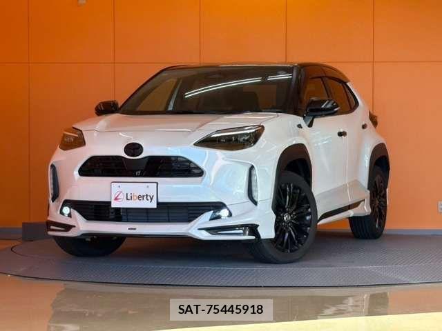 Toyota YARIS CROSS 2025-06 8630002-15