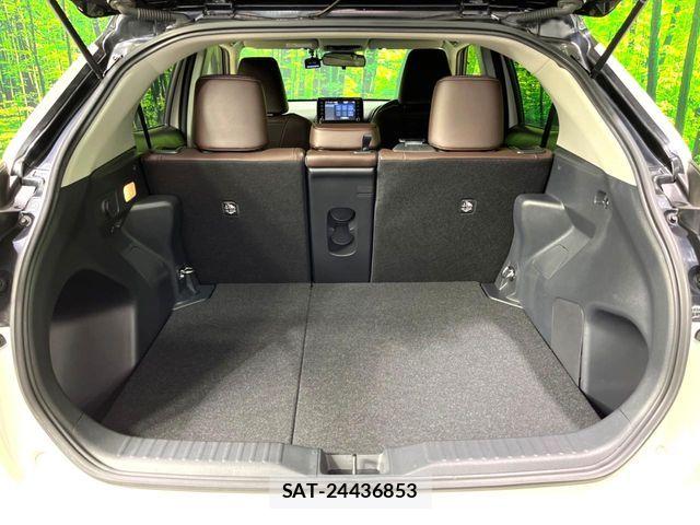 Toyota YARIS CROSS 2022-02 8630003-10