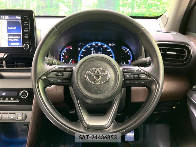 Toyota YARIS CROSS 2022-02 8630003-11