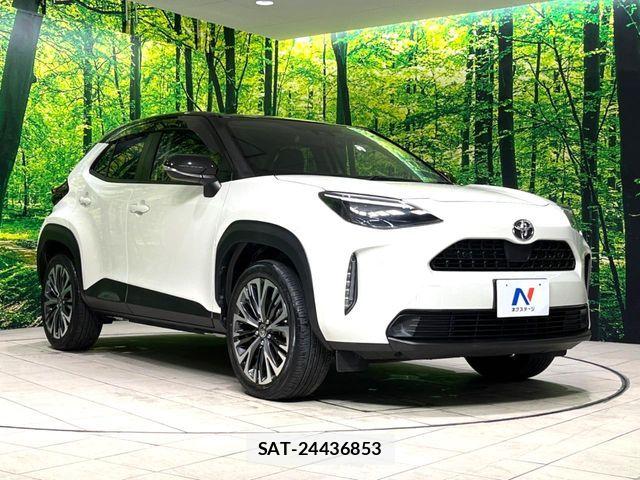 Toyota YARIS CROSS 2022-02 8630003-16