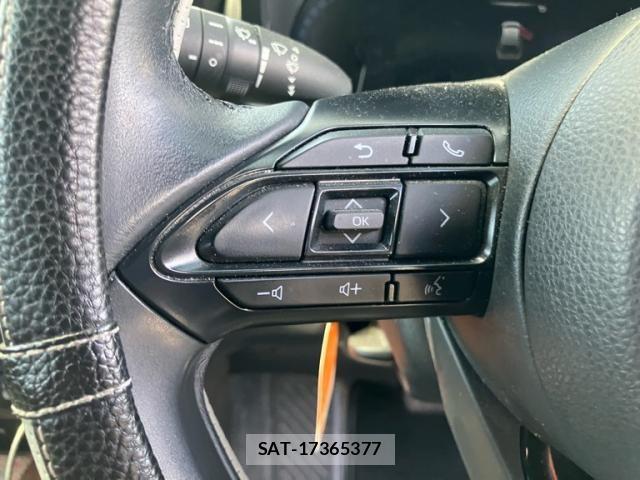 Toyota YARIS CROSS 2023-07 8662641-16