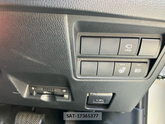 Toyota YARIS CROSS 2023-07 8662641-17