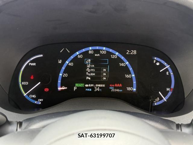 Toyota YARIS CROSS 2021-04 8662644-27