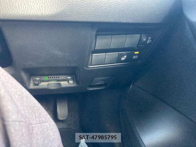 Toyota YARIS CROSS 2023-07 8662642-13