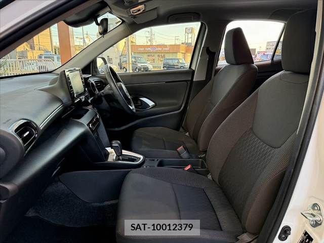 Toyota YARIS CROSS 2021-10 8662645-16