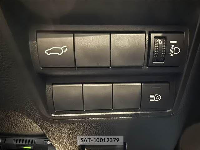 Toyota YARIS CROSS 2021-10 8662645-4