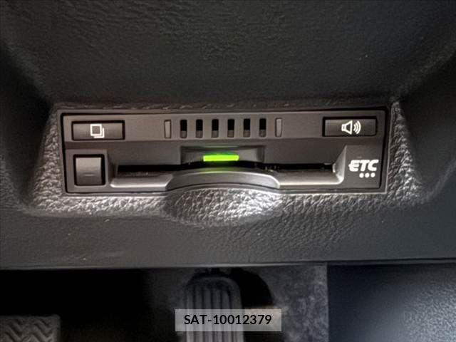 Toyota YARIS CROSS 2021-10 8662645-6