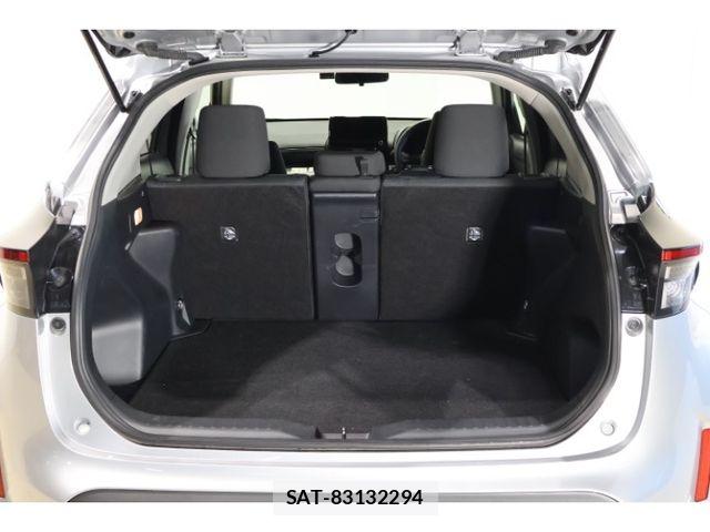 Toyota YARIS CROSS 2024-10 8667215-6