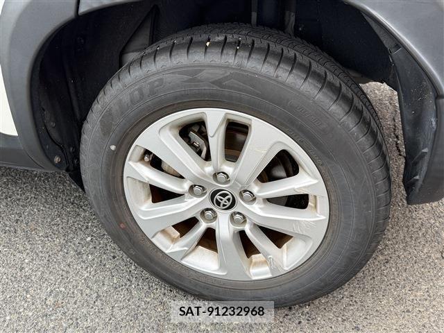 Toyota YARIS CROSS 2020-11 8662646-13