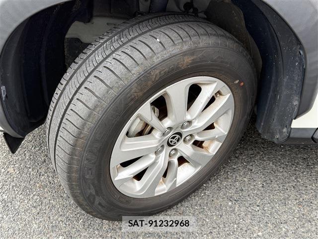 Toyota YARIS CROSS 2020-11 8662646-14