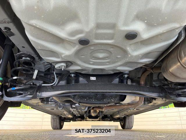 Toyota YARIS CROSS 2025-06 8687009-19