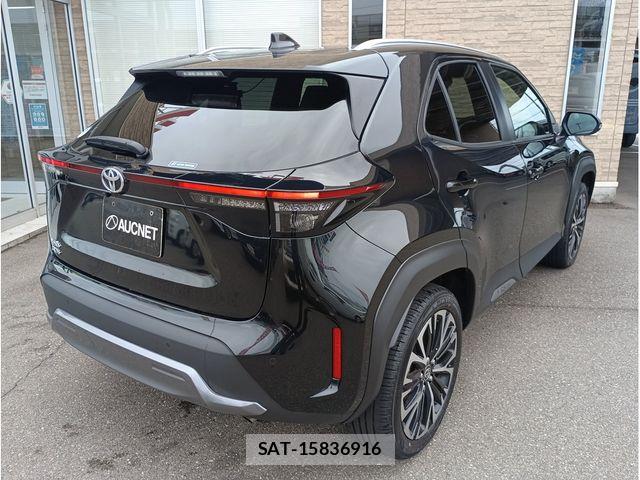 Toyota YARIS CROSS 2024-12 8747090-2