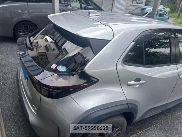 Toyota YARIS CROSS 2021-02 8747094-2