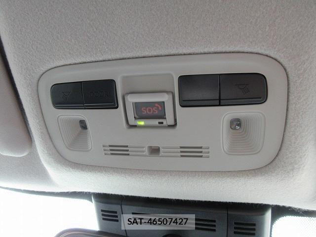 Toyota YARIS CROSS 2025-04 8747093-12