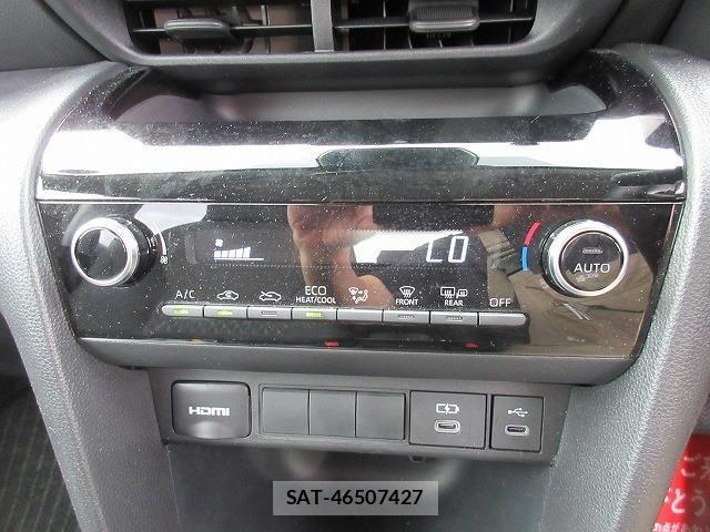 Toyota YARIS CROSS 2025-04 8747093-7
