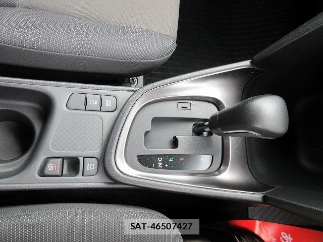 Toyota YARIS CROSS 2025-04 8747093-8