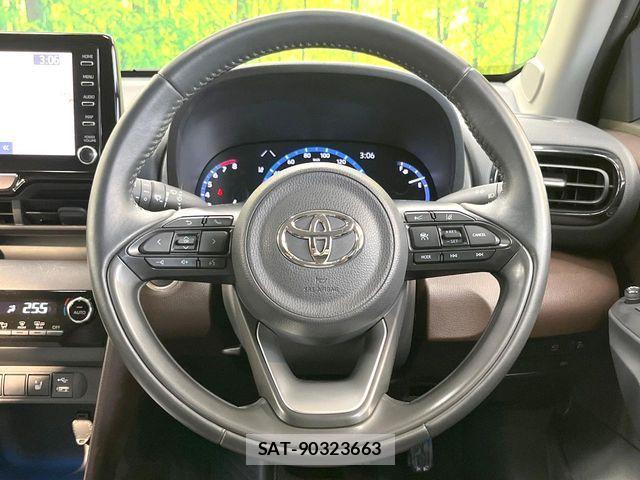 Toyota YARIS CROSS 2021-01 8747095-10