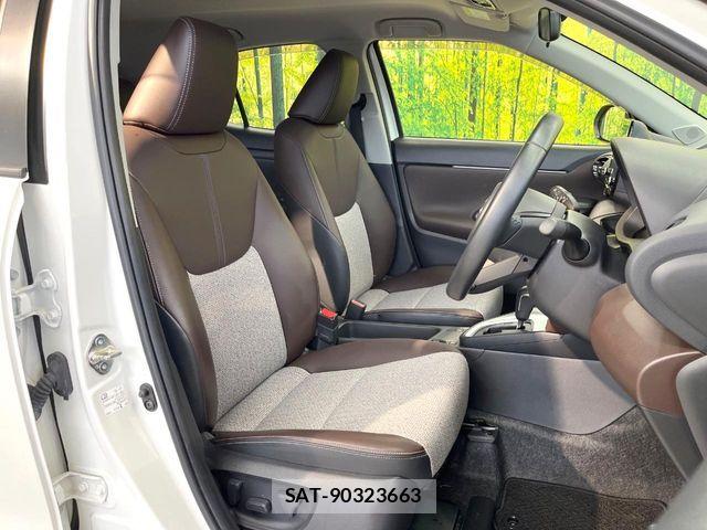 Toyota YARIS CROSS 2021-01 8747095-7