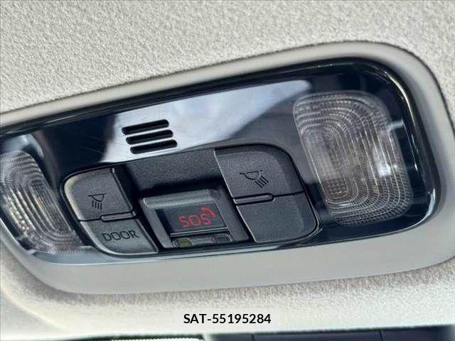 Toyota YARIS CROSS 2022-03 8747091-26
