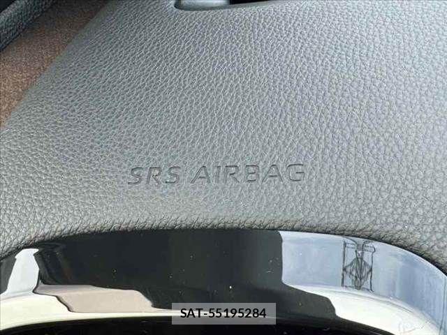 Toyota YARIS CROSS 2022-03 8747091-27