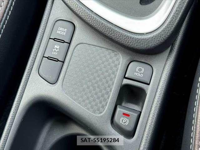 Toyota YARIS CROSS 2022-03 8747091-6