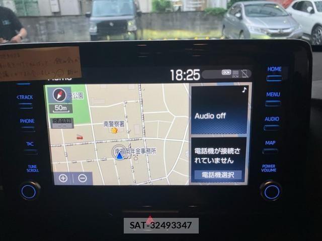Toyota YARIS CROSS 2021-11 8747096-4