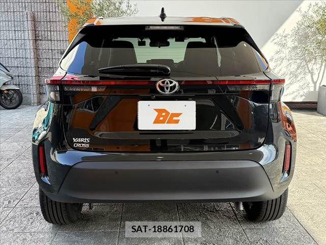 Toyota YARIS CROSS 2026-04 8747089-13