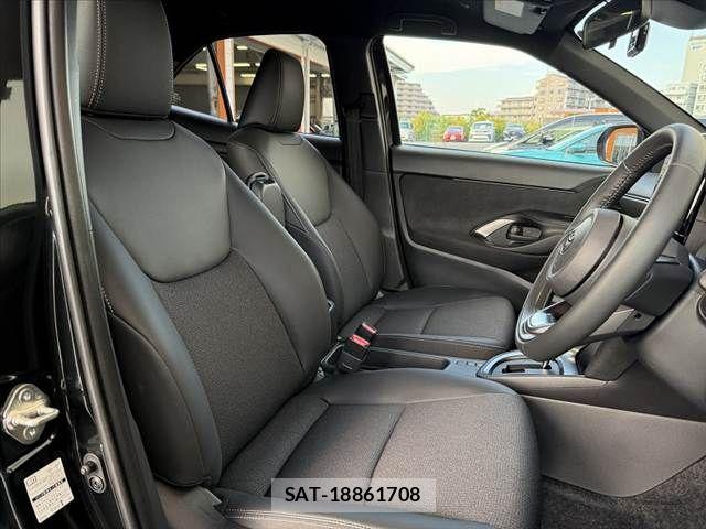 Toyota YARIS CROSS 2026-04 8747089-15