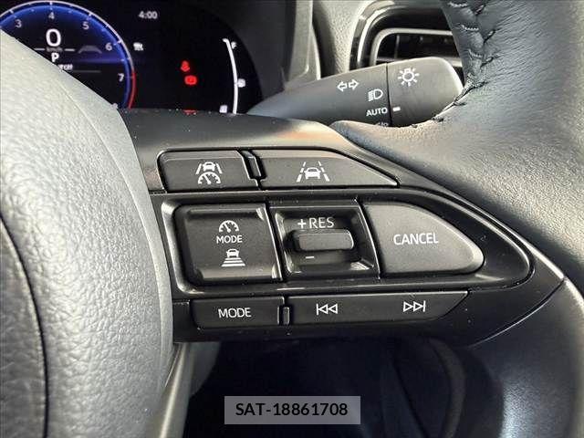 Toyota YARIS CROSS 2026-04 8747089-23