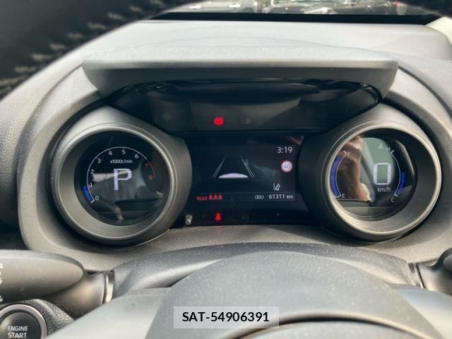 Toyota YARIS CROSS 2020-12 8747097-18