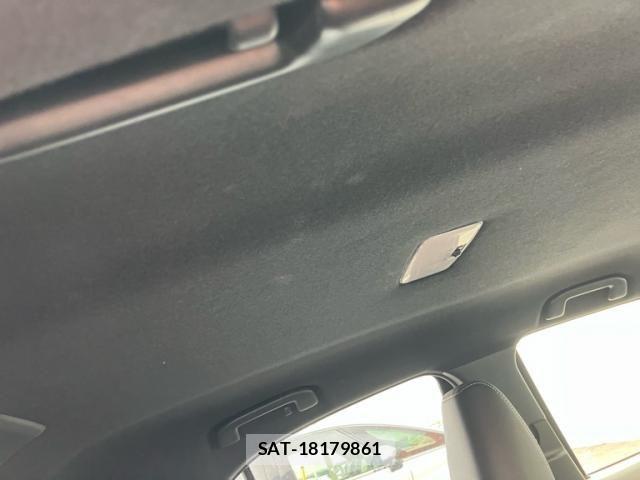 Toyota YARIS CROSS 2023-11 8747092-14
