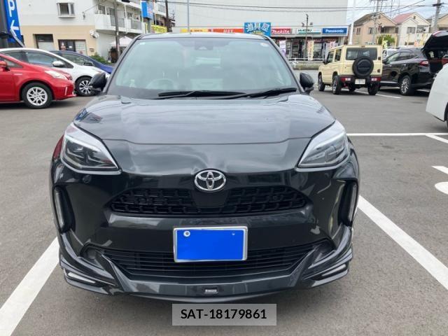 Toyota YARIS CROSS 2023-11 8747092-1