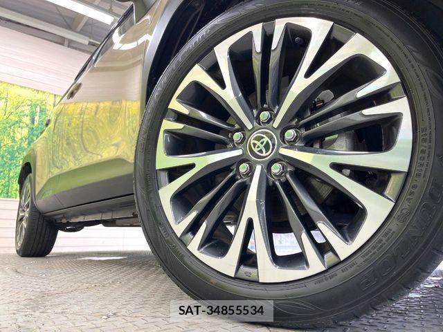 Toyota YARIS CROSS 2021-05 8798030-12